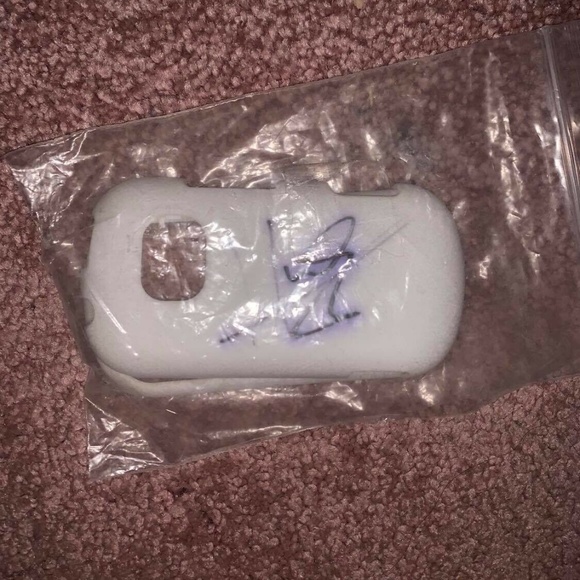 H Hayes Preserved Autograph LG Extravert Case - Picture 3 of 3